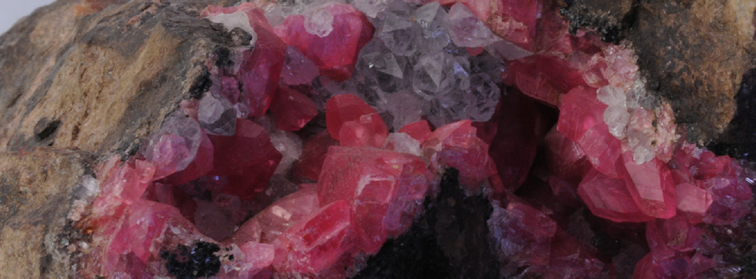 Collezione di Mineralogia Collezione di Mineralogia